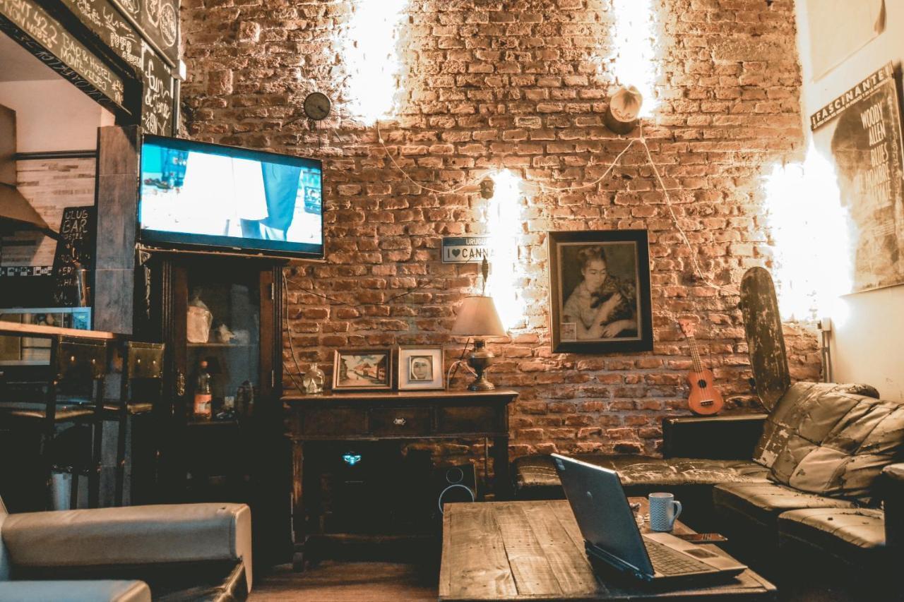 Casa Mutante Hostel مونتيفيديو المظهر الخارجي الصورة